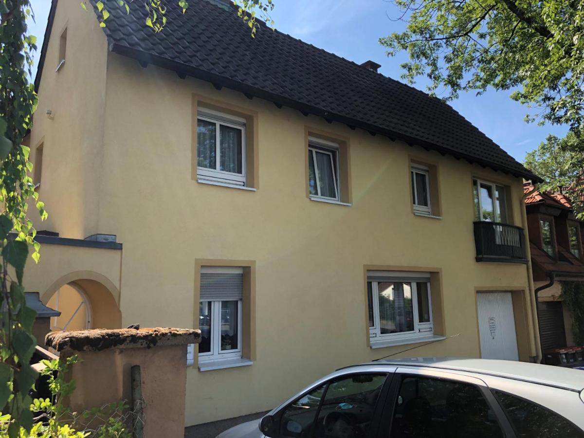 מיינץ Ferienhaus Gonsbach מראה חיצוני תמונה