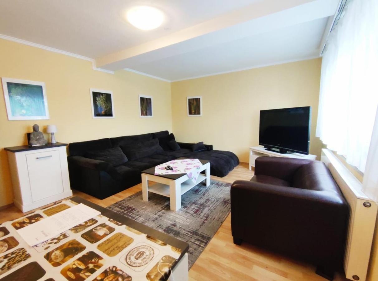 מיינץ Ferienhaus Gonsbach מראה חיצוני תמונה