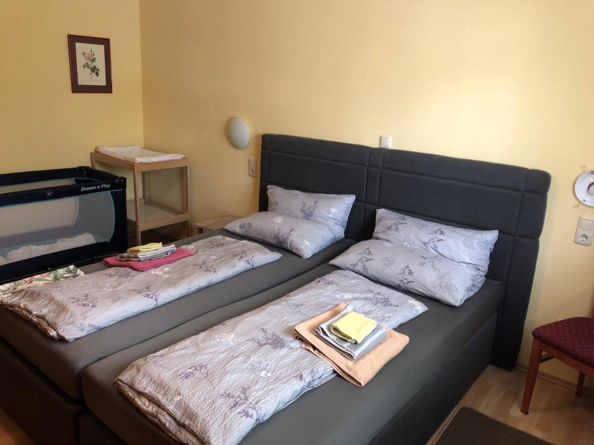 מיינץ Ferienhaus Gonsbach מראה חיצוני תמונה